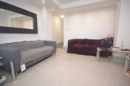 Grange Avenue, Reading, Image 13