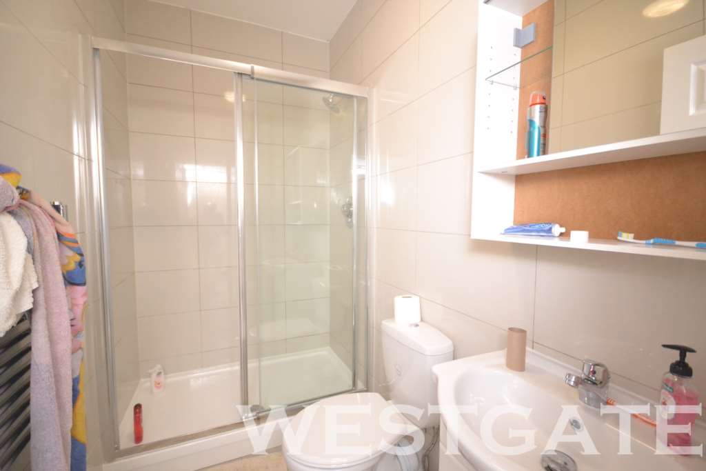 Donnington Road, Reading, Image 12