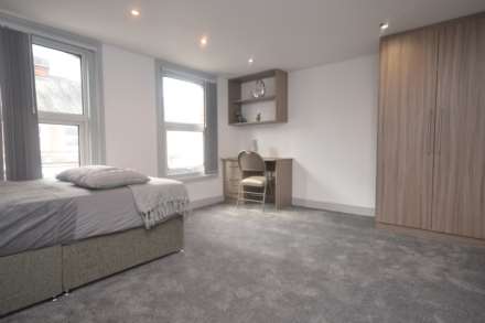 Donnington Road, Reading, Image 4