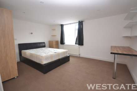 Carnarvon  Road, Reading, Image 7
