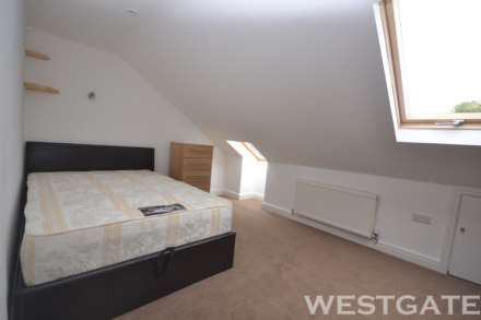Carnarvon  Road, Reading, Image 9