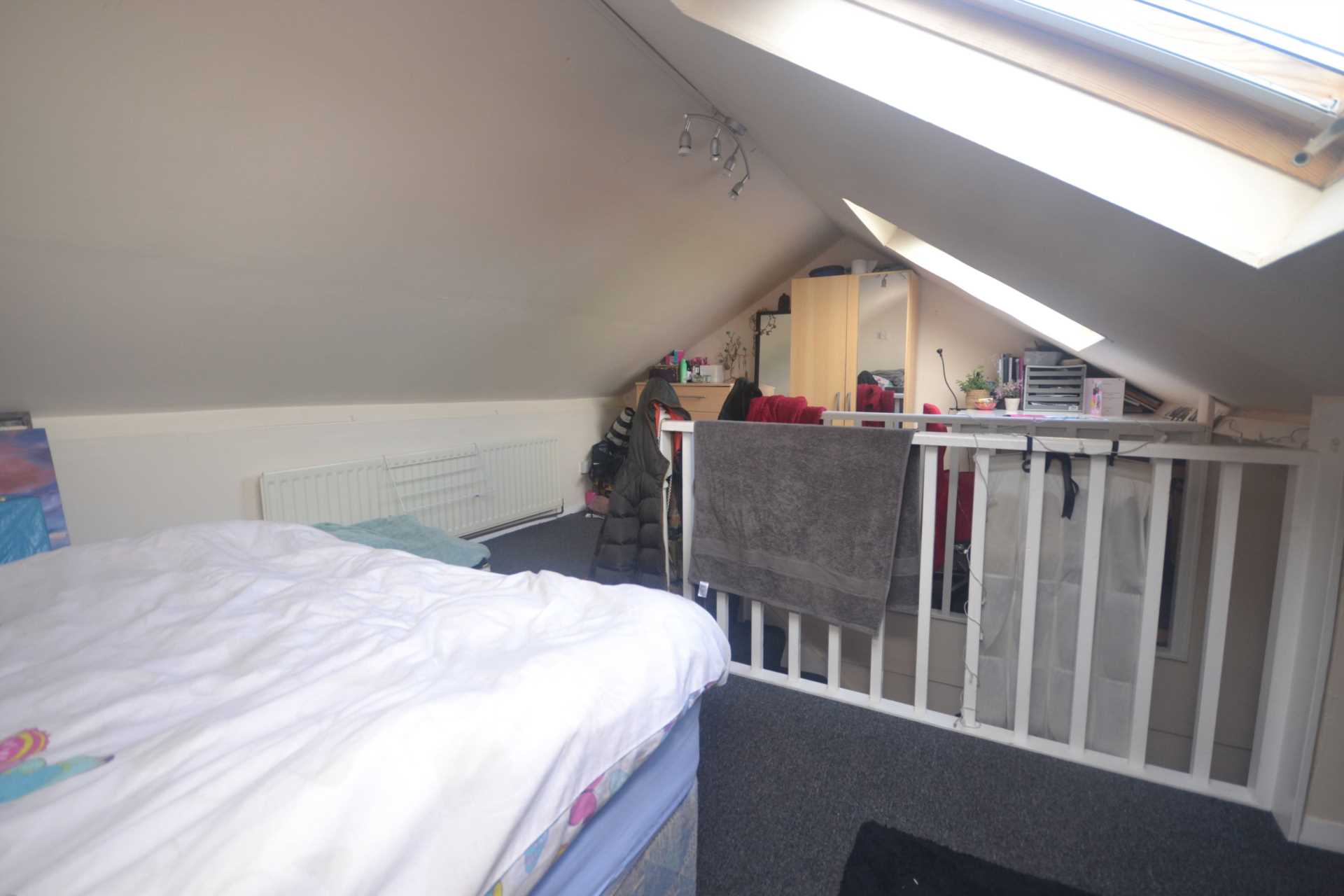 Blenheim Road, Reading, Image 4