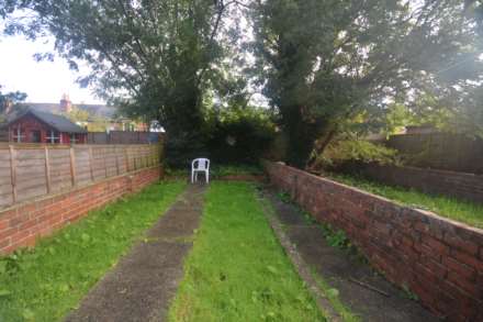 Blenheim Gardens, Reading, Image 10