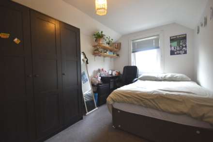 Donnington Road, Reading, Image 4