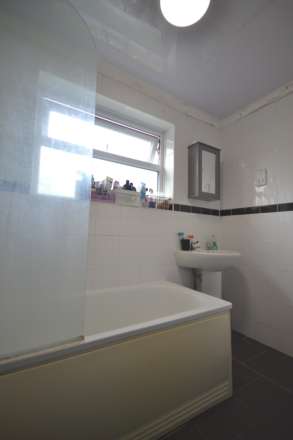Donnington Road, Reading, Image 7