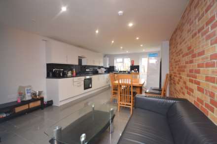 De Beauvoir Road, Reading