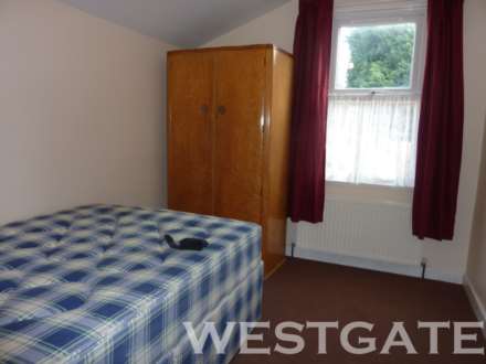 Highgrove Street, Reading, Image 3