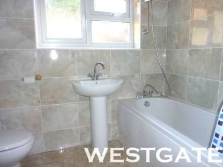 Highgrove Street, Reading, Image 8