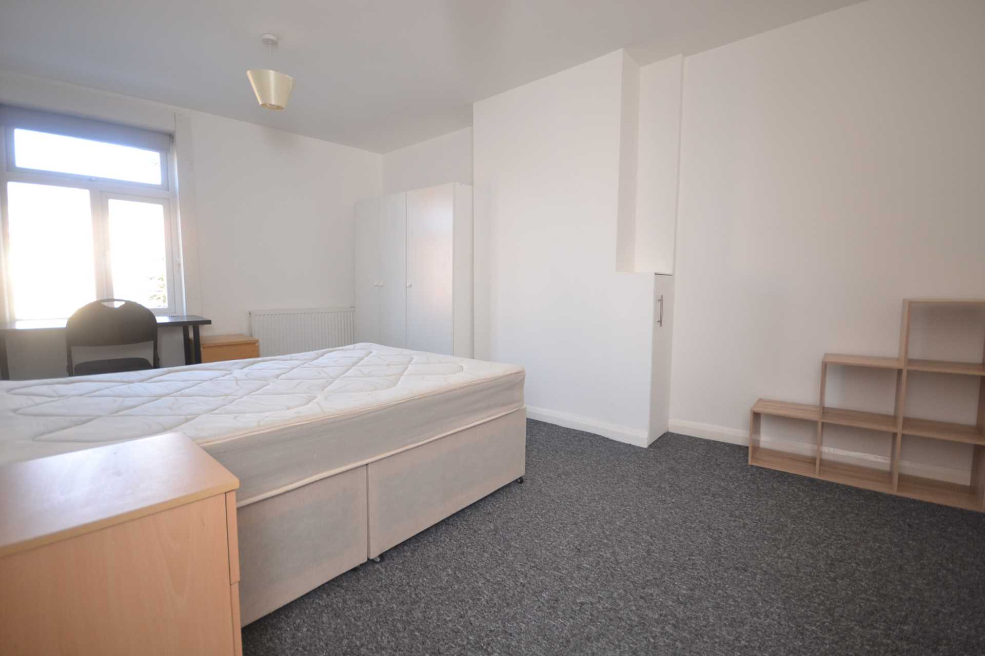 Erleigh Road, Reading, Image 7