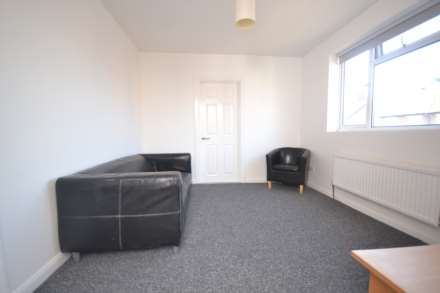 Erleigh Road, Reading, Image 4
