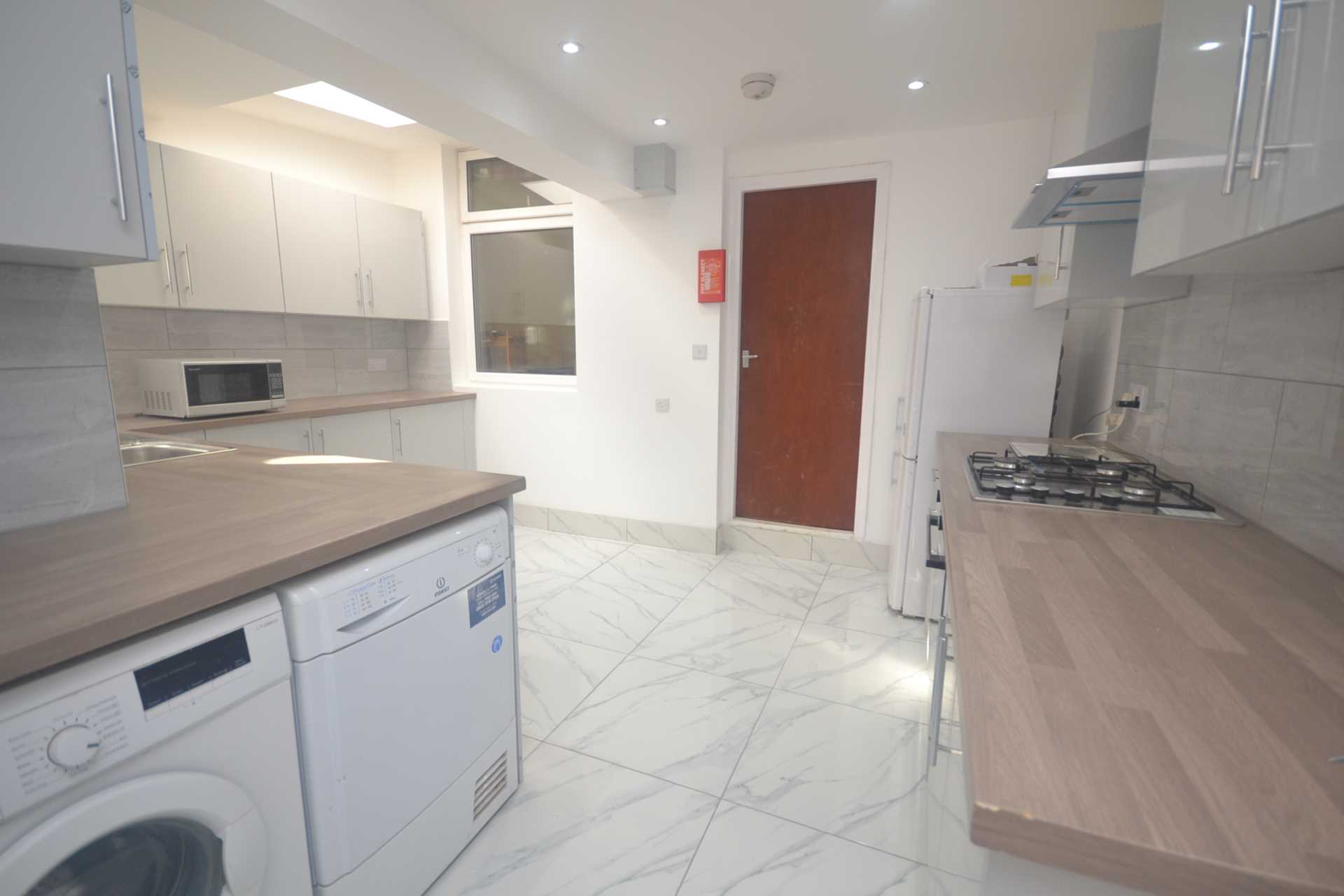 Donnington Road, Reading, Image 2