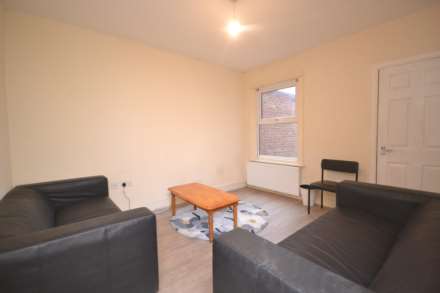Grange Avenue, Reading, Image 2