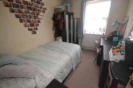Grange Avenue, Reading, Image 4