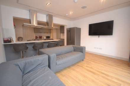 Southampton Street, Reading, Image 1