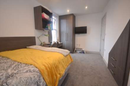 Southampton Street, Reading, Image 11