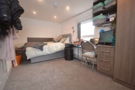 Southampton Street, Reading, Image 7