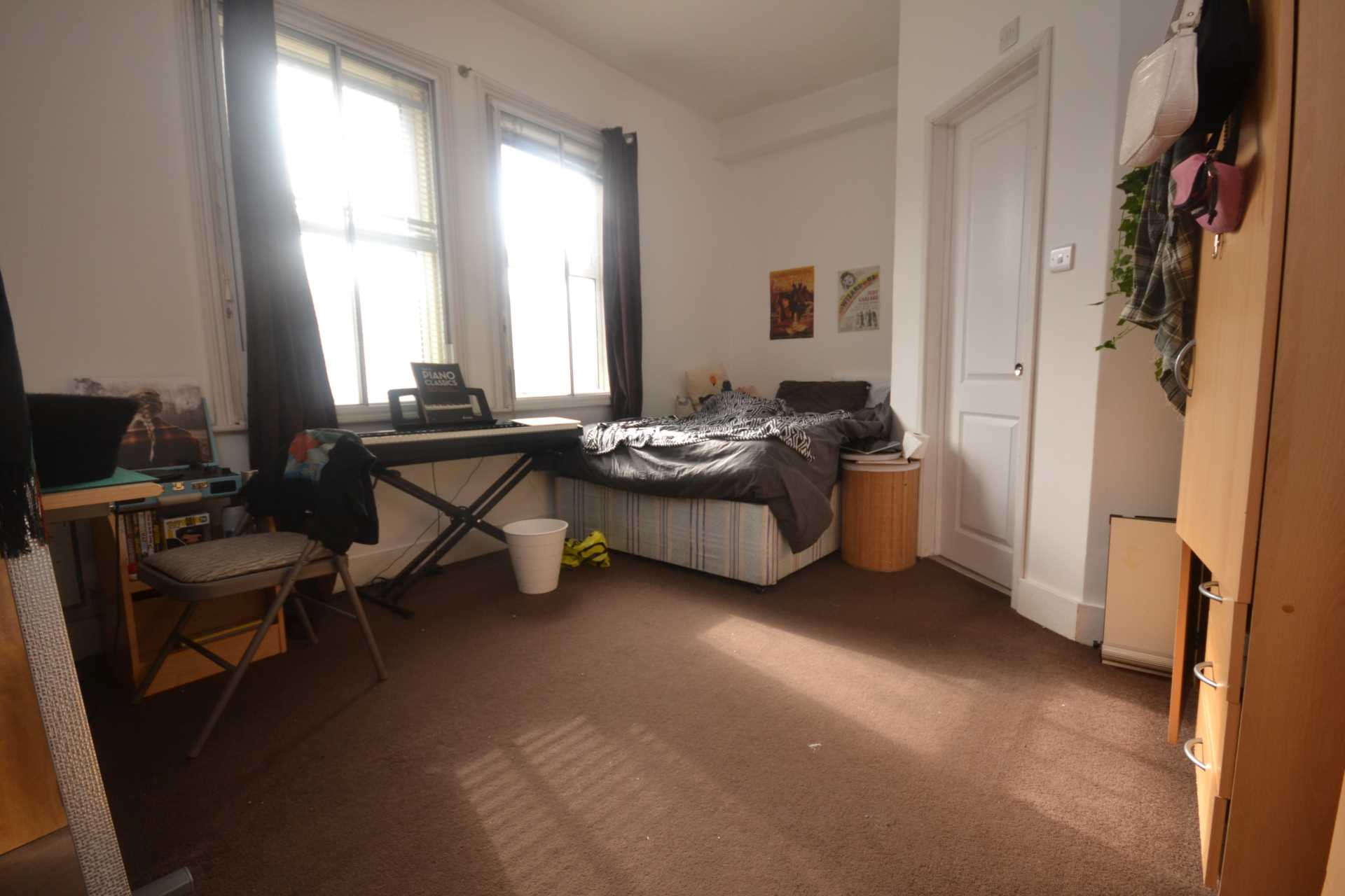 London Road, Reading, Image 6