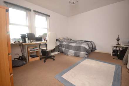 Milman Road, Whitley, Image 4