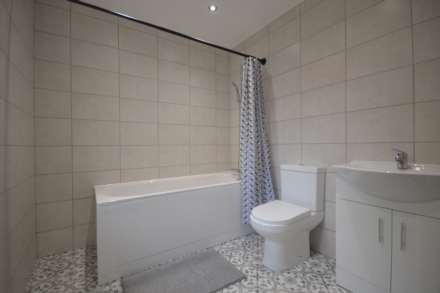 Blenheim Road, Reading, Image 9