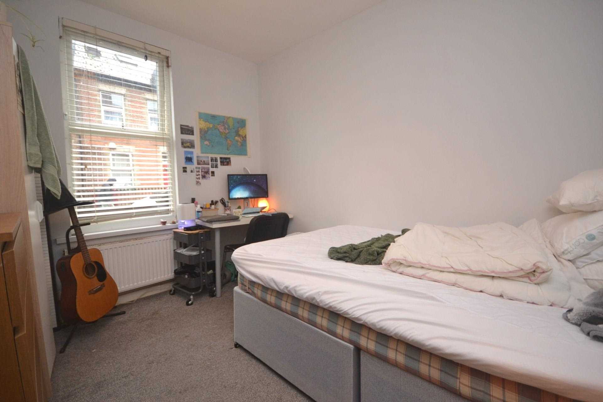 Essex Street, Reading, Image 7