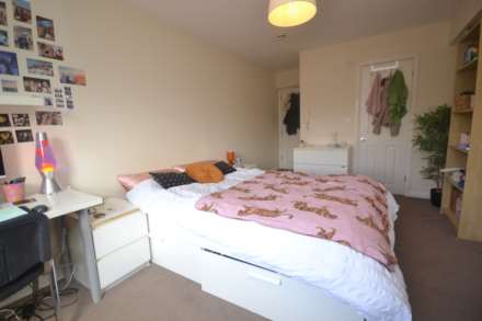 College Road, Reading, Image 8