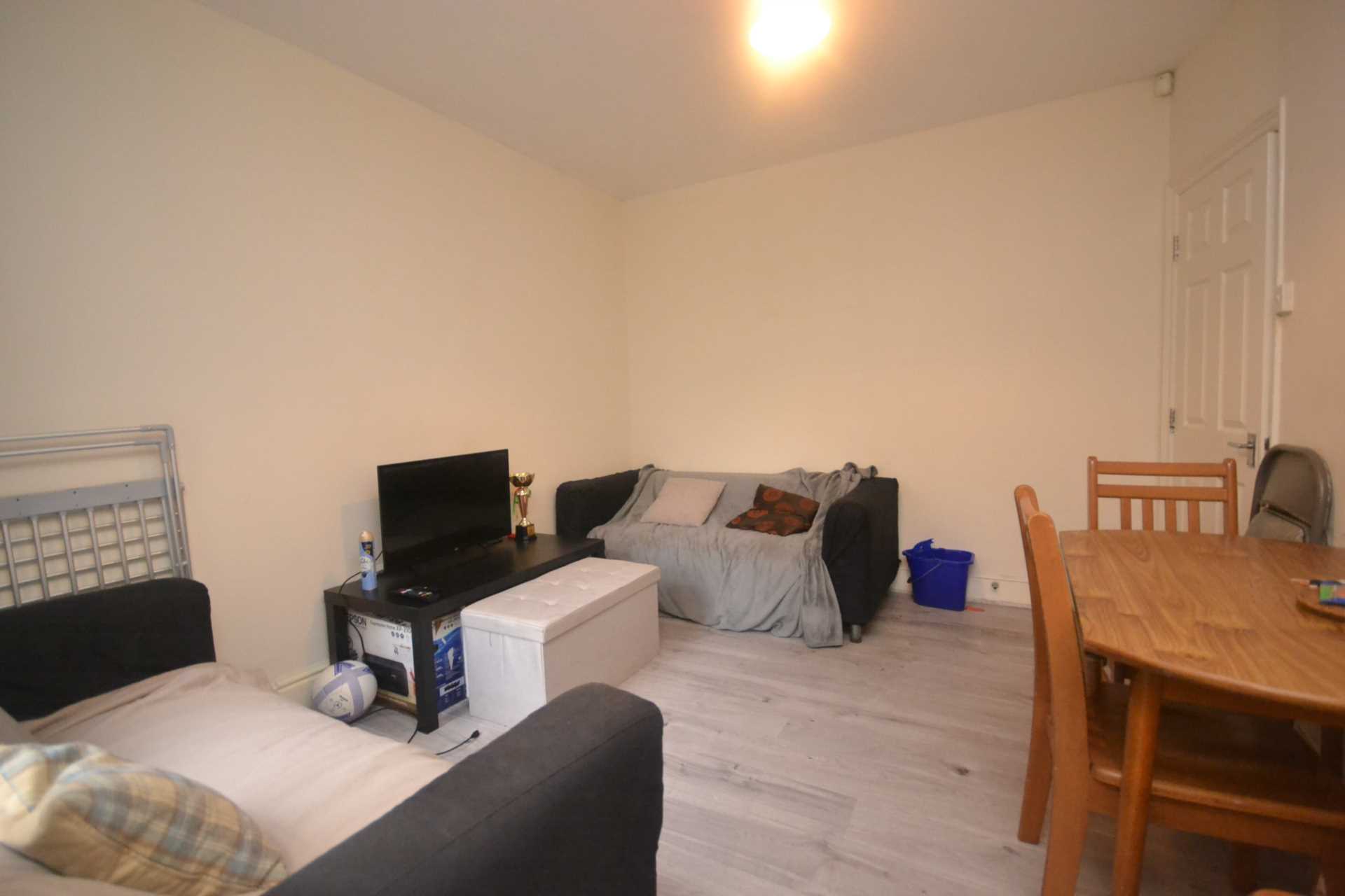 Grange Avenue, Reading, Image 2