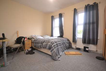 Grange Avenue, Reading, Image 7