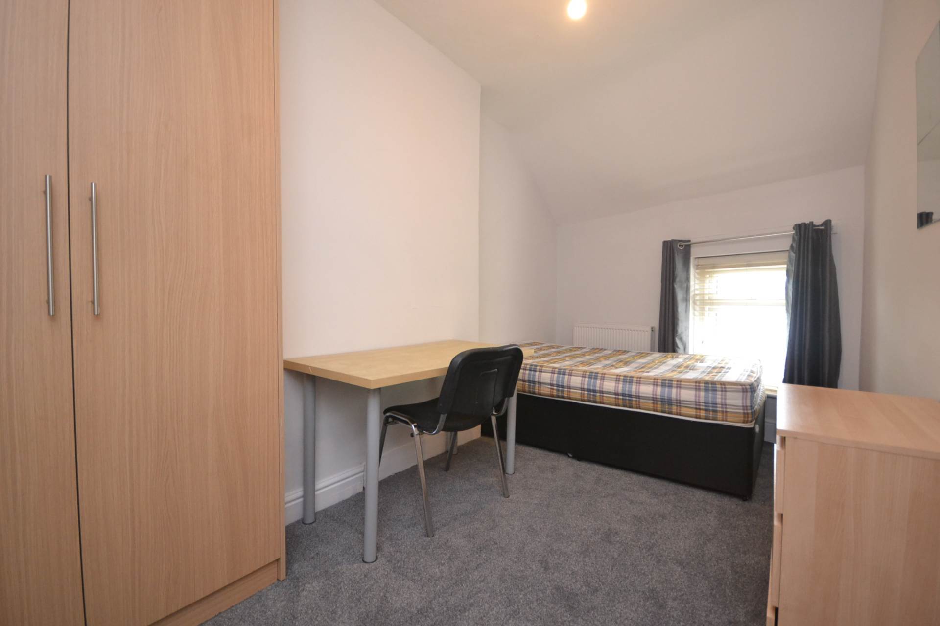 Erleigh Road, Reading, Image 2