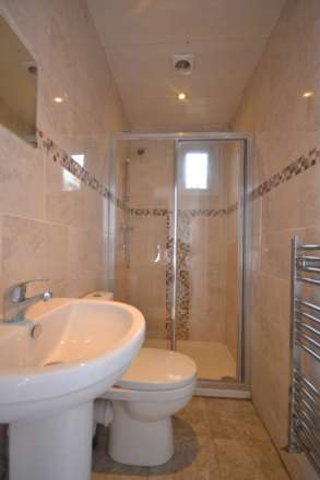 Erleigh Road, Reading, Image 13