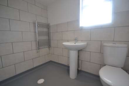 Donnington Gardens, Reading, Image 11