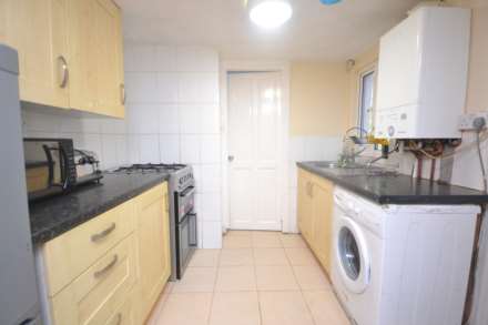 Blenheim Road, Reading, Image 2