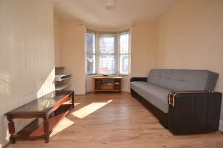 Blenheim Road, Reading, Image 3