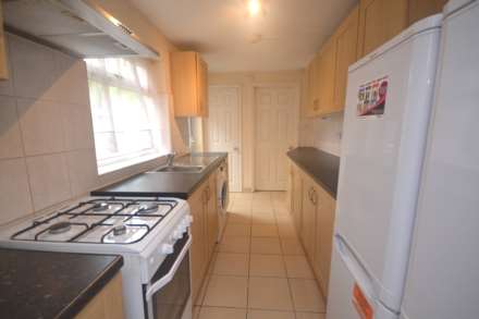 Cardigan Road, University Area, Image 1