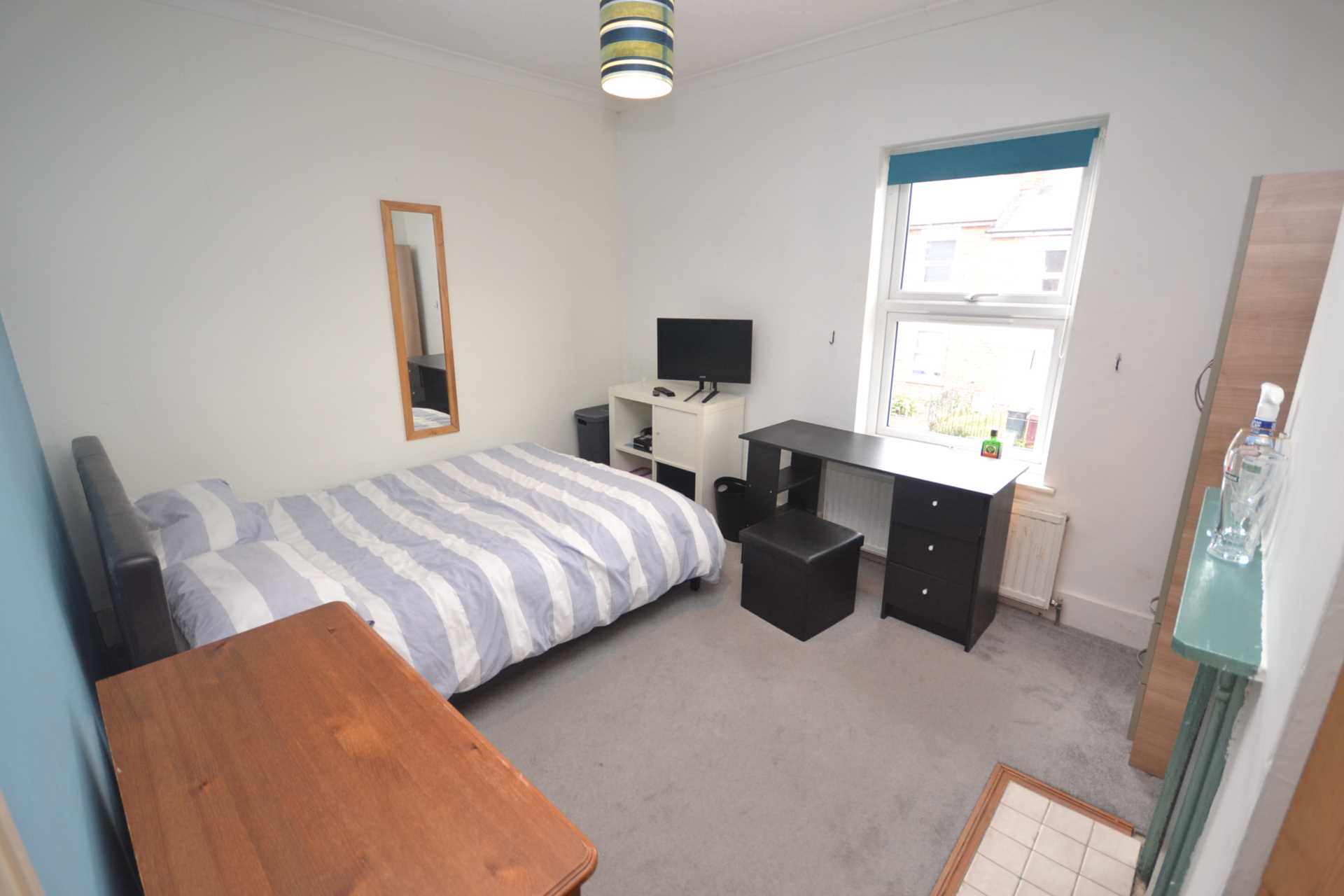 Cardigan Road, Reading, Image 4