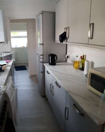 Blenheim Gardens, Reading, Image 1