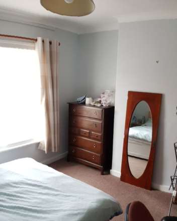 Blenheim Gardens, Reading, Image 4