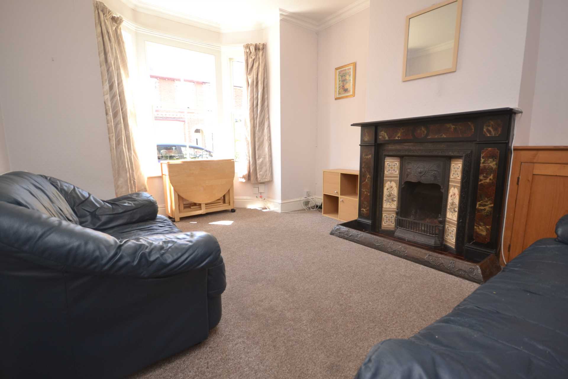 Donnington Road, Reading, Image 1