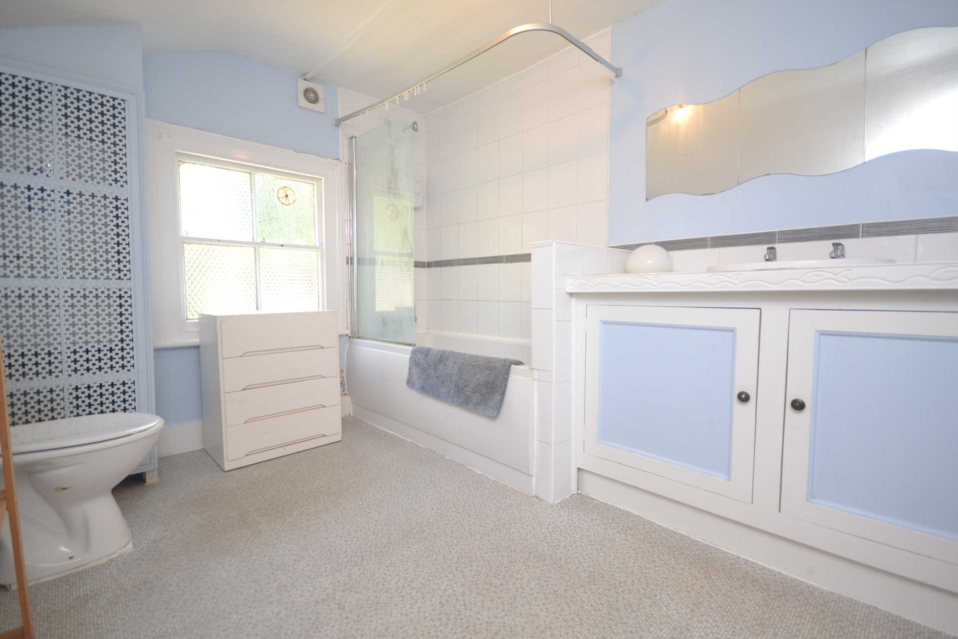 Donnington Road, Reading, Image 10