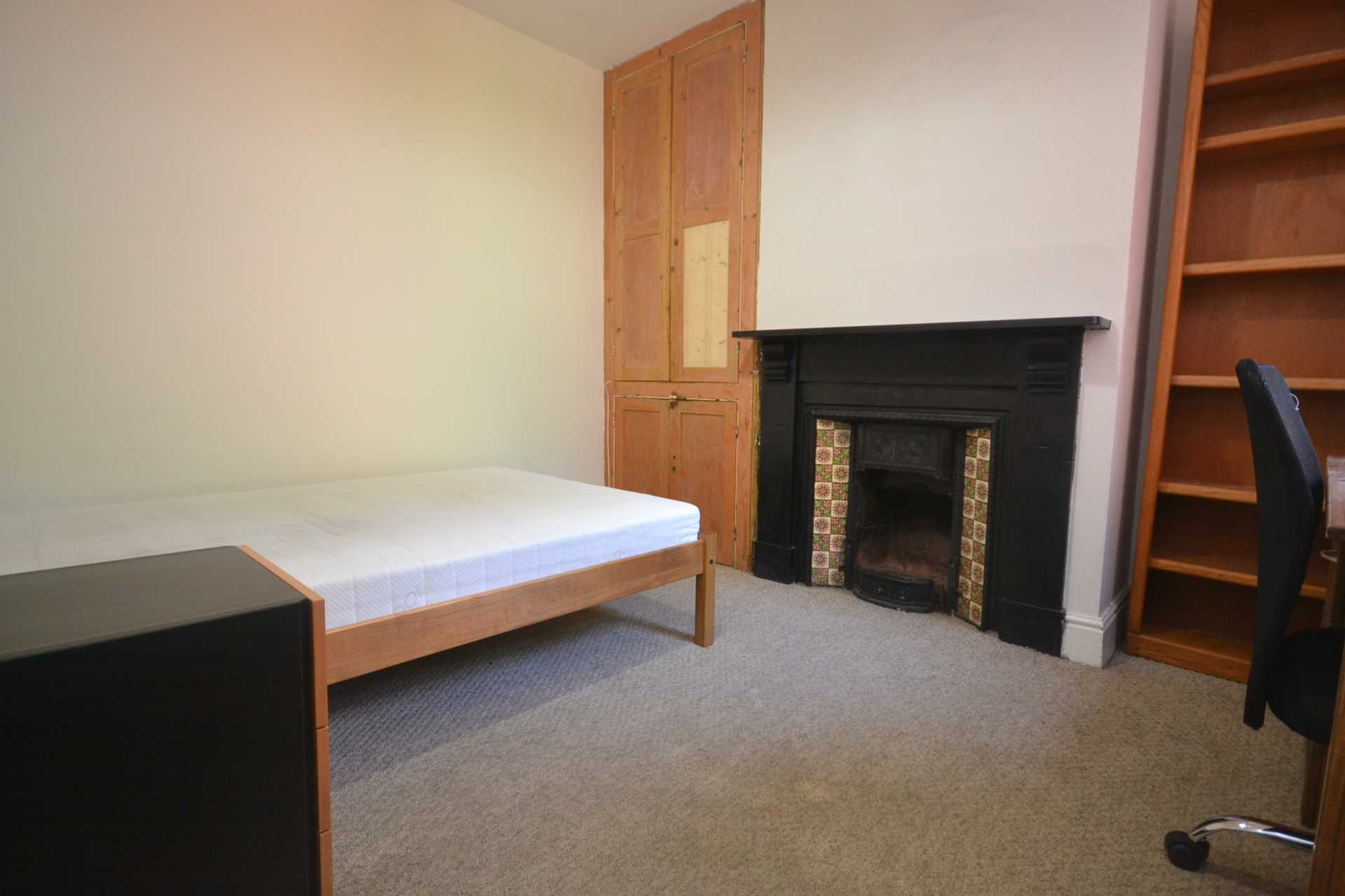 Donnington Road, Reading, Image 4