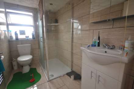 London Road, Reading, Image 12
