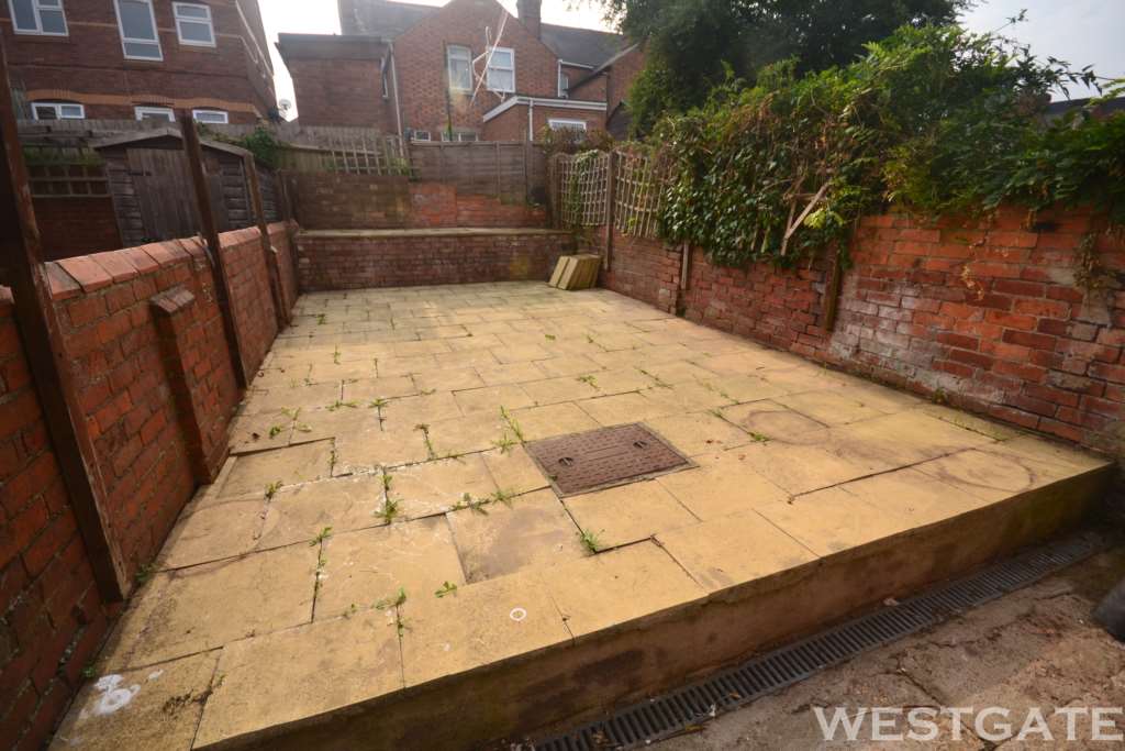 Pitcroft Avenue, Reading, Image 8