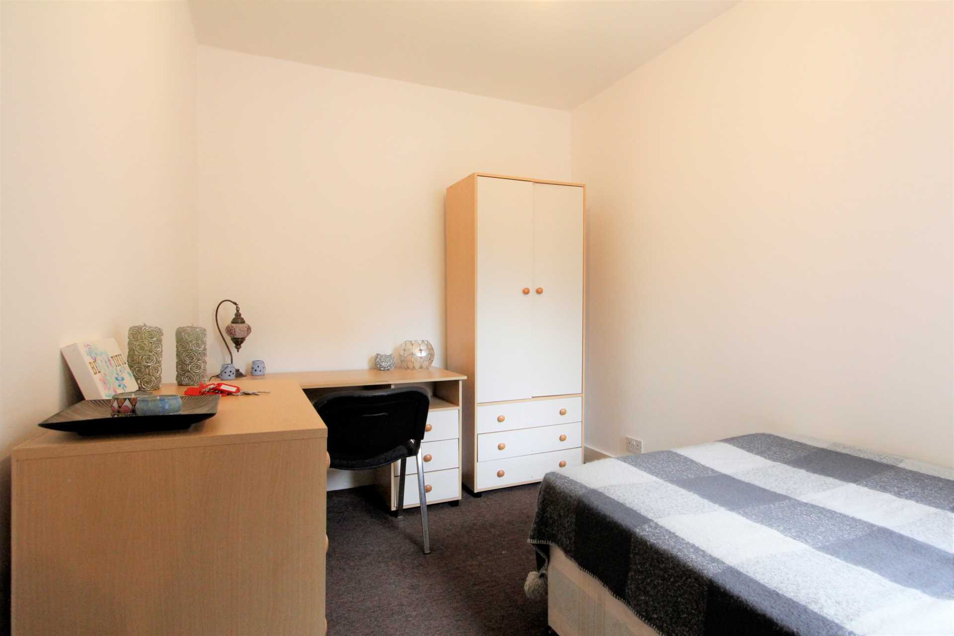Grange Avenue, Reading, Image 3