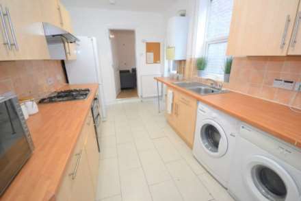 Grange Avenue, Reading, Image 2