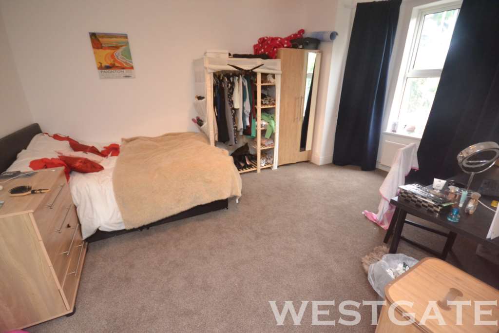 Erleigh Road, Reading, Image 4