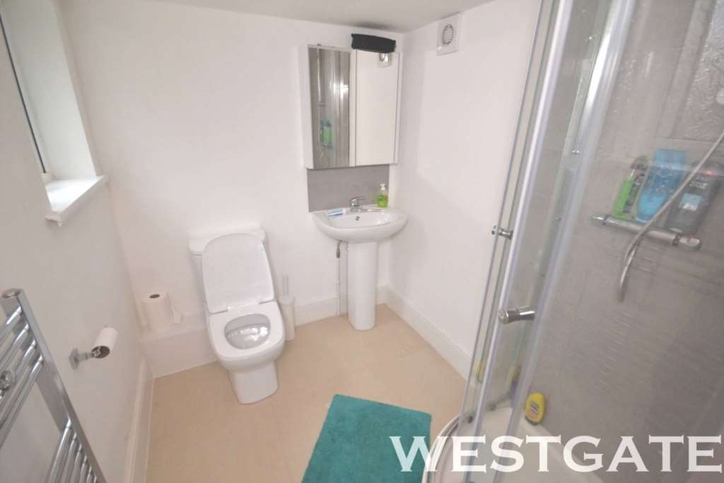 Erleigh Road, Reading, Image 7
