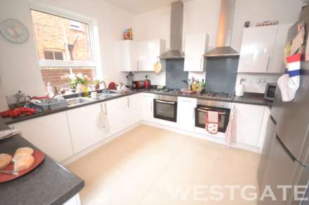 8 Bedroom Detached, Erleigh Road, Reading