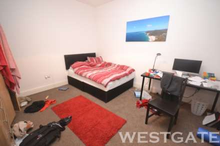 Erleigh Road, Reading, Image 3