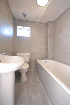 Erleigh Road, Reading, Image 8