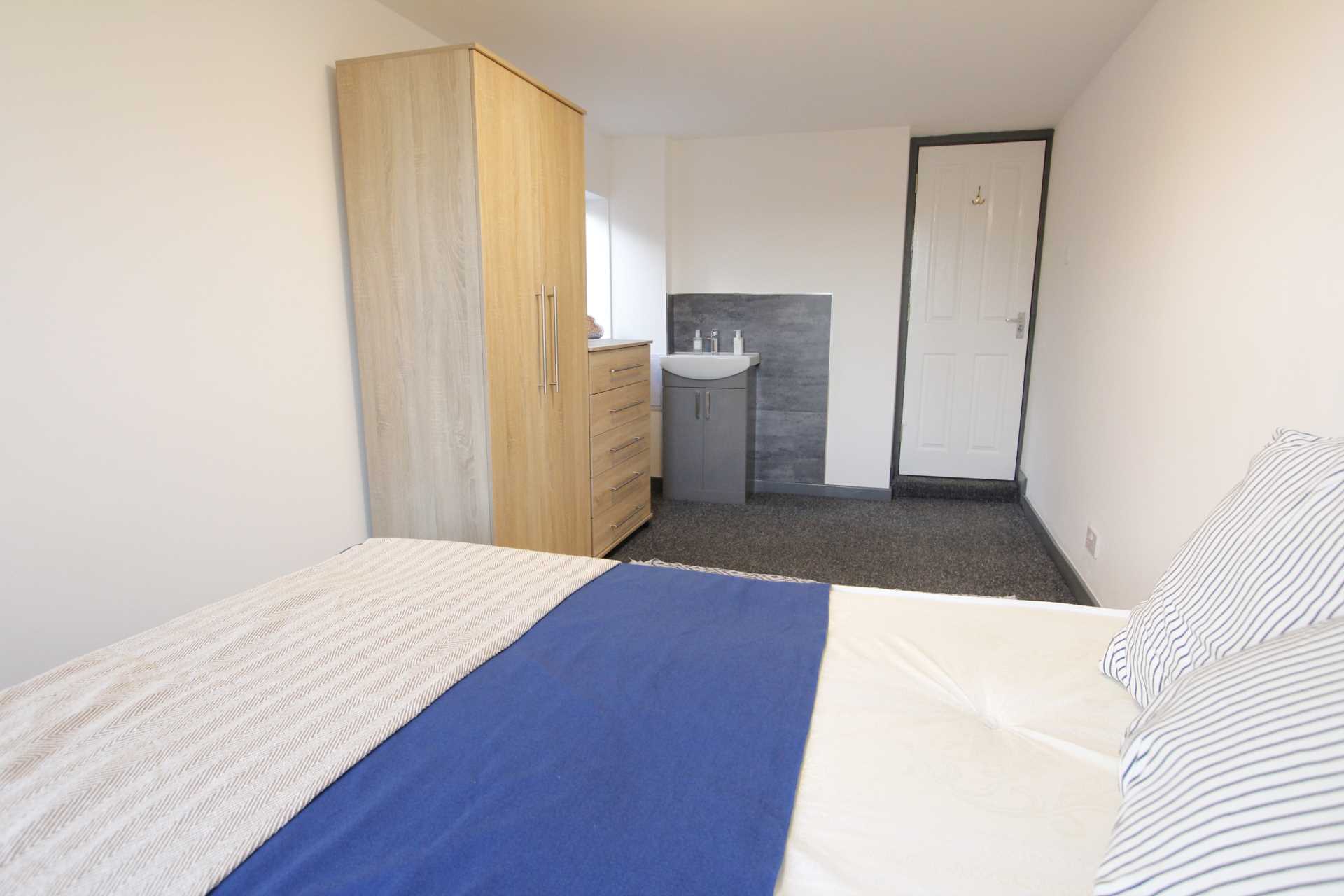 Grange Avenue, Reading, Image 12