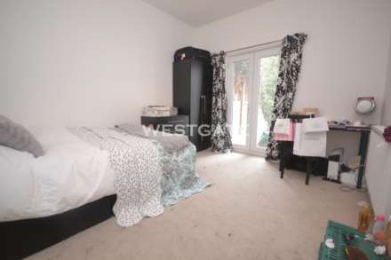 Sidmouth Street, Reading, Image 11